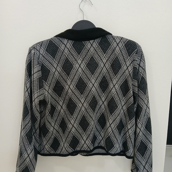 VINTAGE Black and Gray Plaid Blouse Size Small Cottage Core - Picture 3 of 5